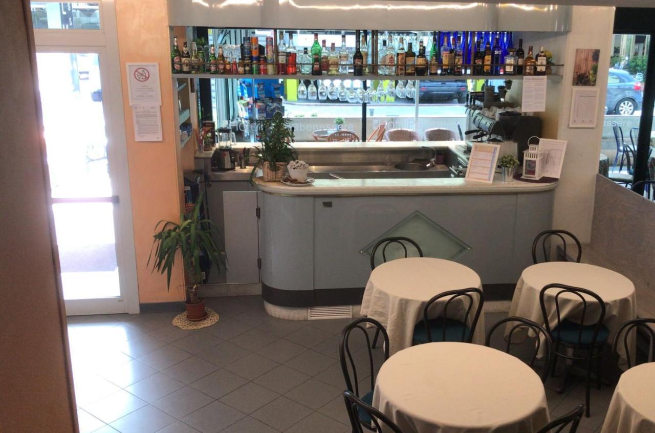 Hotel Palma Benessere Rimini Eksteriør billede