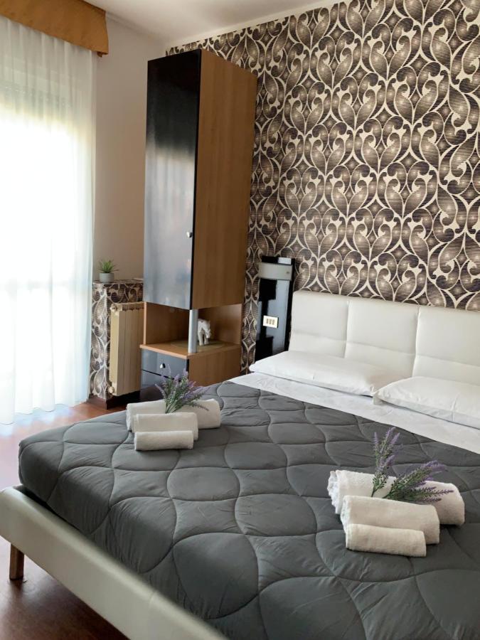 Hotel Palma Benessere Rimini Eksteriør billede