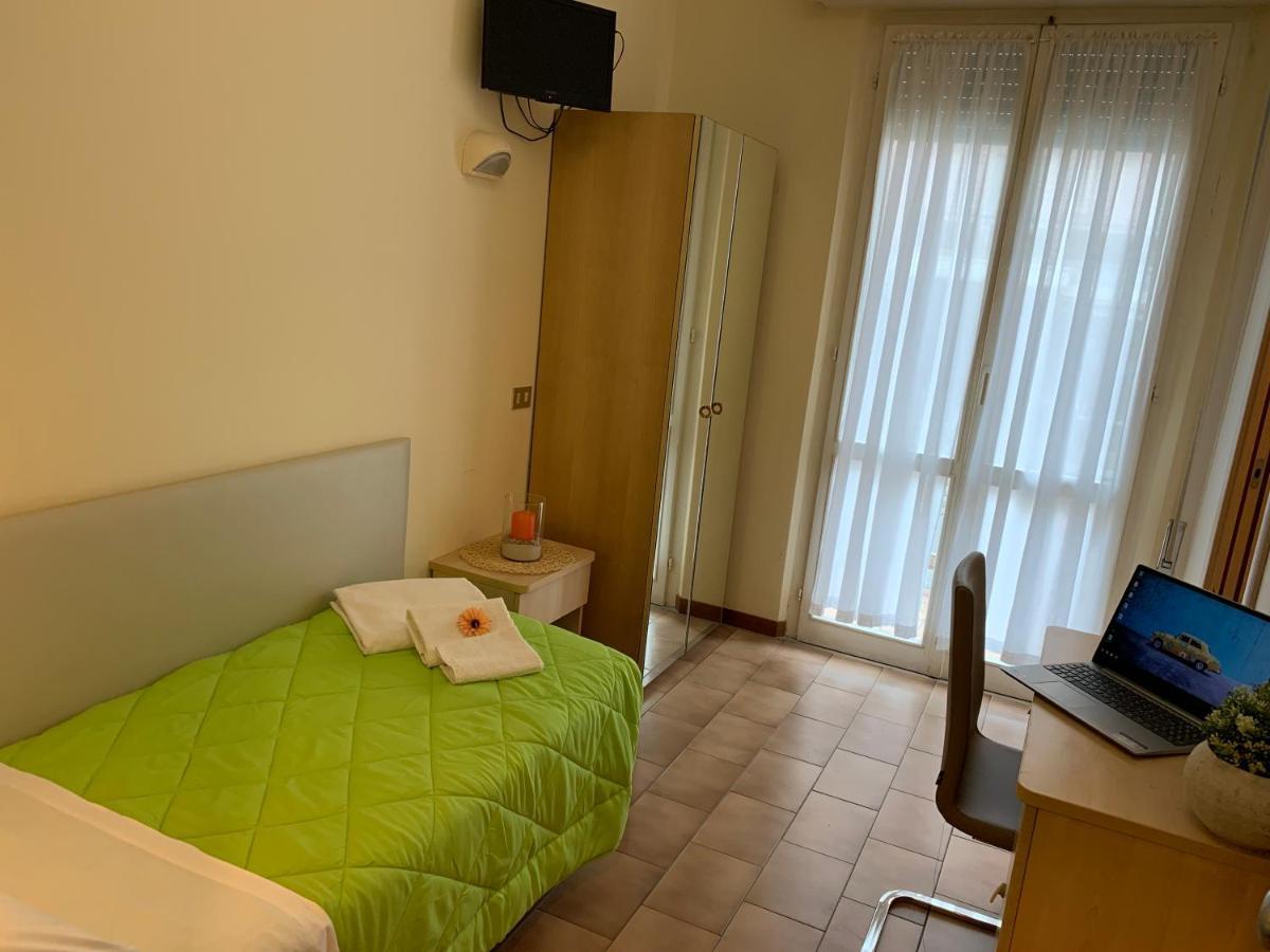 Hotel Palma Benessere Rimini Eksteriør billede