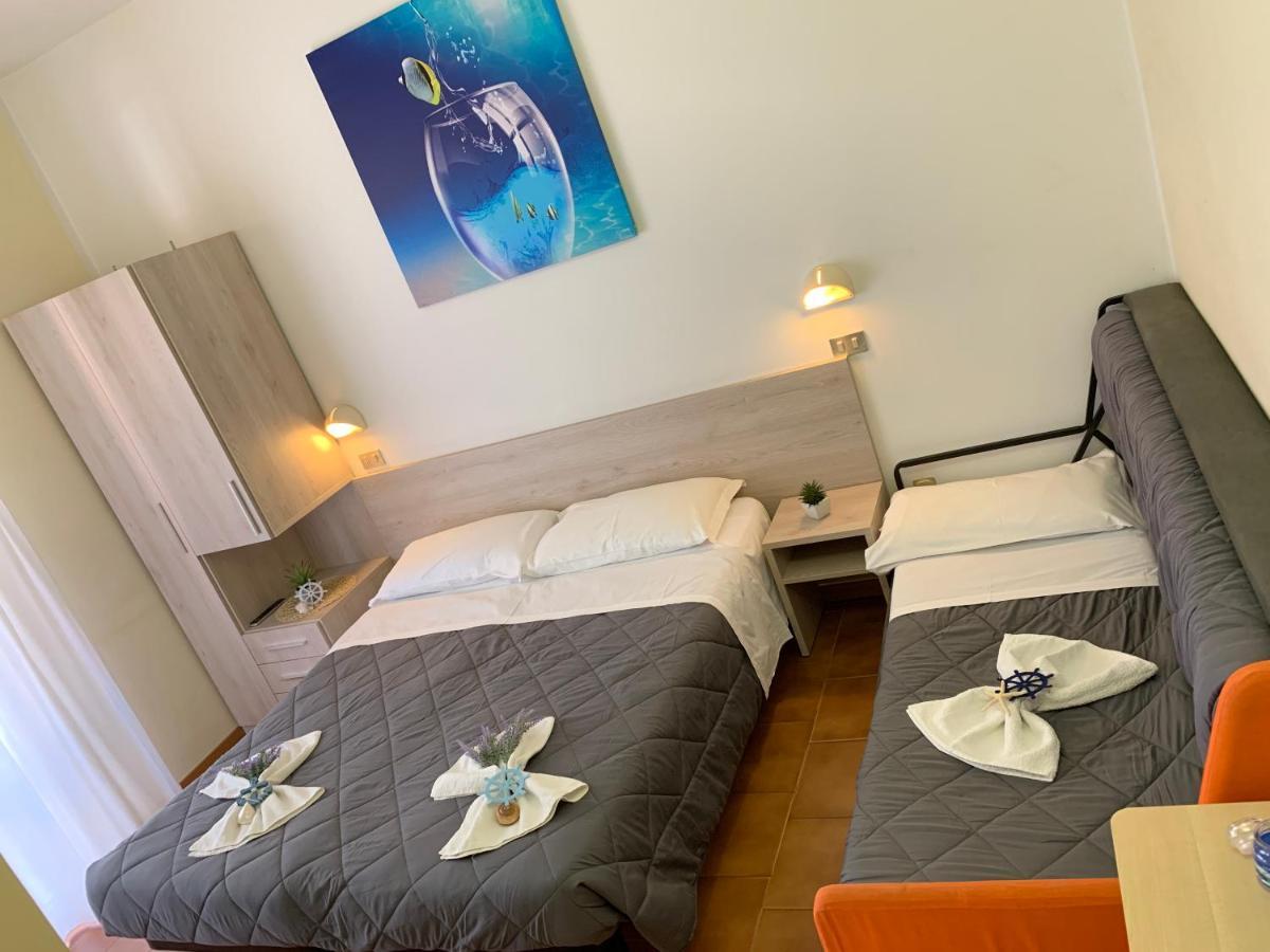 Hotel Palma Benessere Rimini Eksteriør billede