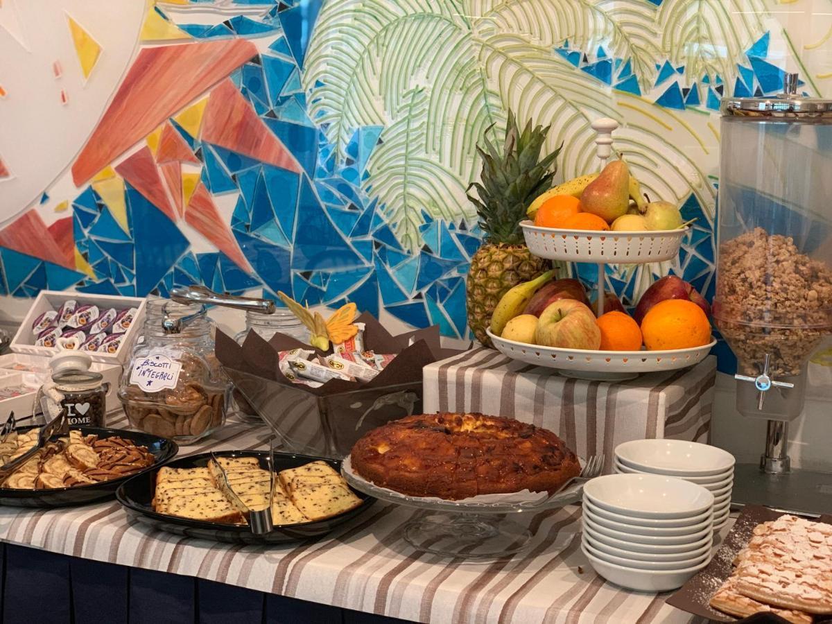 Hotel Palma Benessere Rimini Eksteriør billede